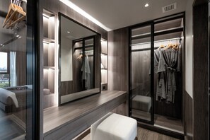 Room - We Hotel Riverfront (Bangkok)