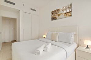 Room - FIRST CLASS | 2BR | Elite Golf & Greenery Views (Dubai Hills)