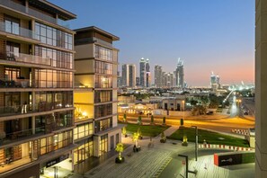Exterior - FIRST CLASS | 1BR | Modern Luxury & Vibrant Vibes (City Walk)