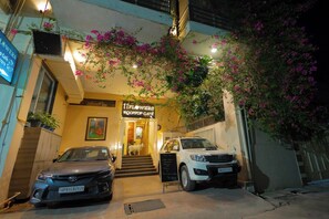 Deluxe Room | Exterior - 11 Flowers (Vrindavan)