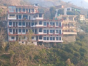 Exterior - Hotel Kalyan Palace And Restaurant (Pipalkoti)