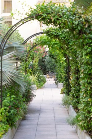 Property grounds - Mercure Nice Centre Notre Dame Hotel (Nice)