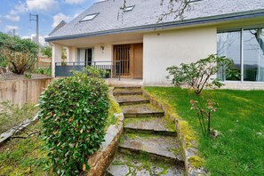 Exterior - House for 12 with garden, 600m from the beach (Dinard)