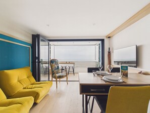 Dining - Breathtaking ocean view, stay for 2 (Saint-Hilaire-de-Riez)