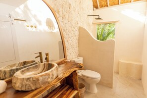 Deluxe-Bungalow | Badezimmer