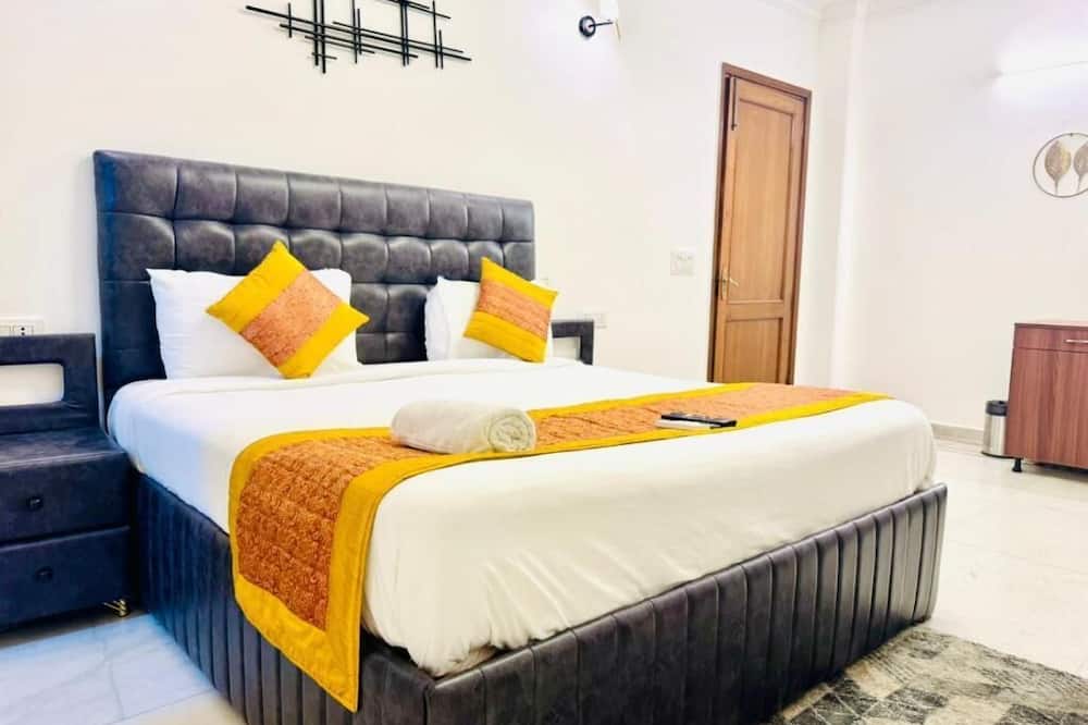 Fortune Home Service Apartment 2BHK E-30