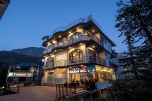 Exterior - Treebo Holiday Hill (Dharamshala)