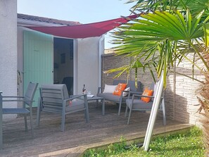 Terrace/patio - Les Alysées by Interhome (Ile d'Oléron)