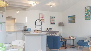 Interior - Les Alysées by Interhome (Ile d'Oléron)