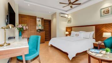 Rom – deluxe, bassengutsikt