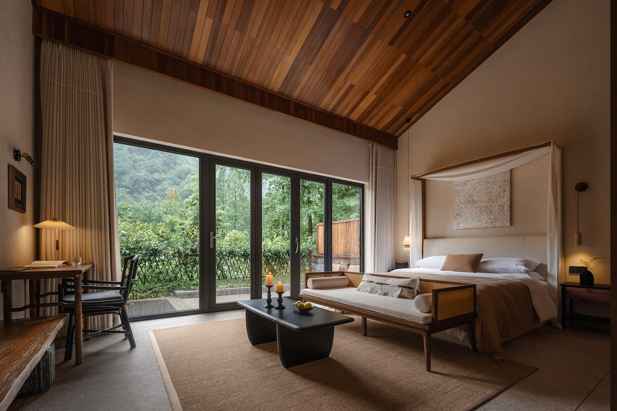 Superior Double Room, Patio, Hill View