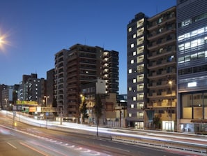 Exterior - LiVEMAX Hostels Tokyo Ueno (Tokyo)