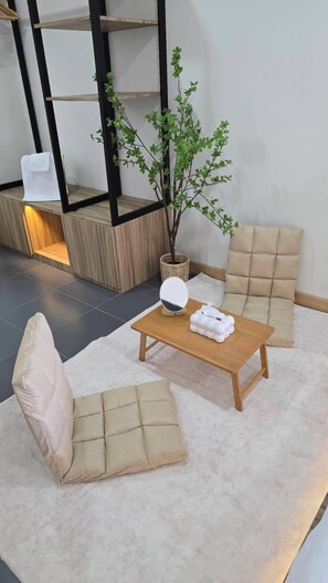 Standard Studio - Sleep Owl Surat Thani (Chang Wat Surat Thani)