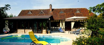 Normandie - Quiet house 1h30 from Paris with private pool