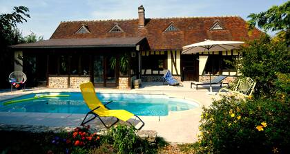 Normandie - Maison au calme à 1h30 de Paris avec piscine privée