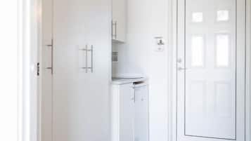 Quarto triplo, sacada | Parte interna