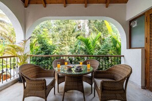 Outdoor dining - Staymaster Stardust 3BHK Vagator  (Vagator)