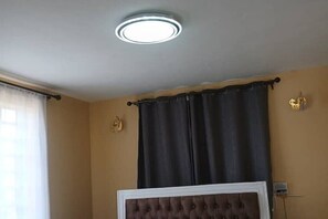 Interior - Stacy's Cozy Bed and Breakfast in Nakuru, Kenya (Nakuru)