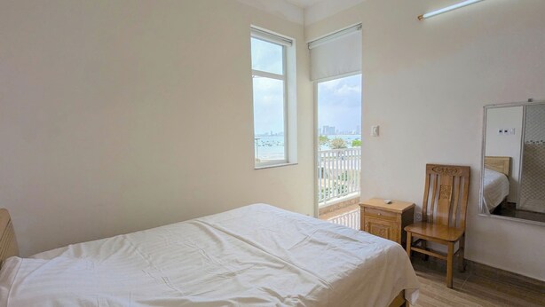 Unclassified image, 1 of 175, button - AN Apartment (Son Tra)