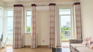 Leilighet – superior, strandutsikt | Oppholdsområde