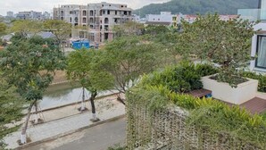 Unclassified image, 2 of 175, button - AN Apartment (Son Tra)