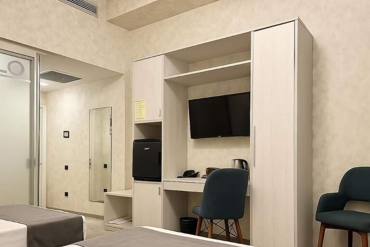 コンフォート ツインルーム シングルベッド 2 台