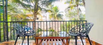 10 BR spacious luxury stay at Candolim with pool