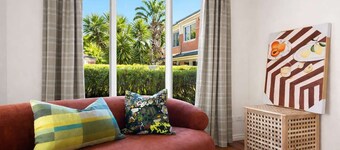 Sophisticated Urban Sanctuary Style Meets Conven