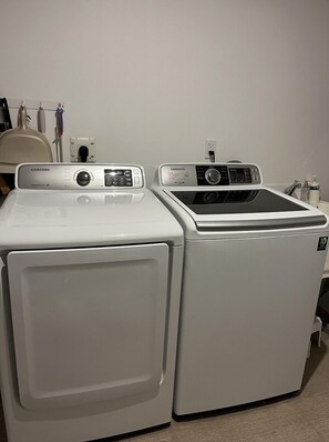 Miscellaneous - Suite with rest area (Langley)