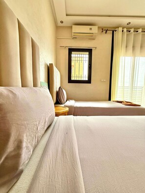 3 bedrooms, iron/ironing board, WiFi, bed sheets - Villa with pool rooftop near Amelkis and Al Maaden golf courses  Route de Ouarzazate area (Marrakesh)