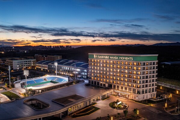 Exterior - Wanda Moments Hotel Jingshan (Jingmen)