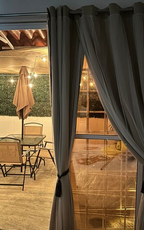 Dining - Ground Floor Apartment with Pool and Private Patio - 5 minutes from Bonfil Beach (ACAPULCO DE JUAREZ)