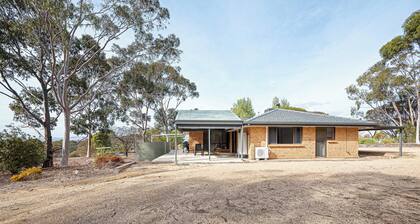 Villa Scalzi - 4-Bed Getaway