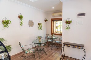 Restaurant - Victor Exotica an Indy Resort (Candolim)