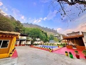 Property entrance - Devora Resort (Rishikesh)