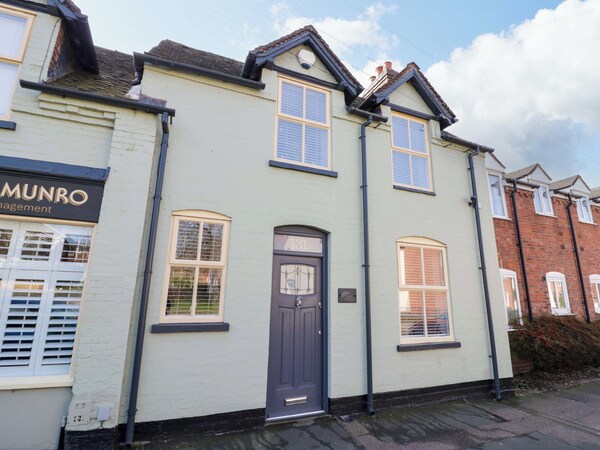 Fern Cottage - West Midlands