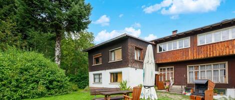 Classic Apartment, 1 Bedroom | Garden