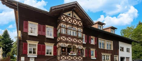 Classic Apartment, 1 Bedroom | Exterior