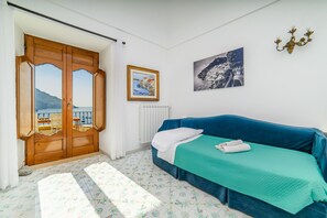 3 bedrooms, free WiFi, bed sheets - Casa Bouganville (Positano)