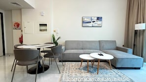 Standard Apartment, 1 Bedroom | Living area