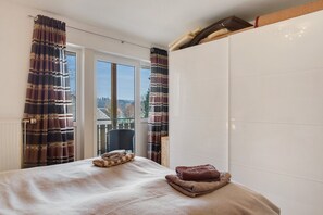 1 Schlafzimmer, Bügeleisen/Bügelbrett, Bettwäsche