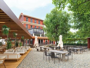 Outdoor dining - B&B Croce Federale Solduno (Solduno)