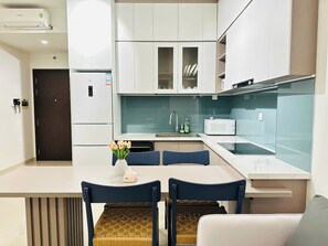Private kitchen - SS Home Sunrise City Premium (Ho Chi Minh)