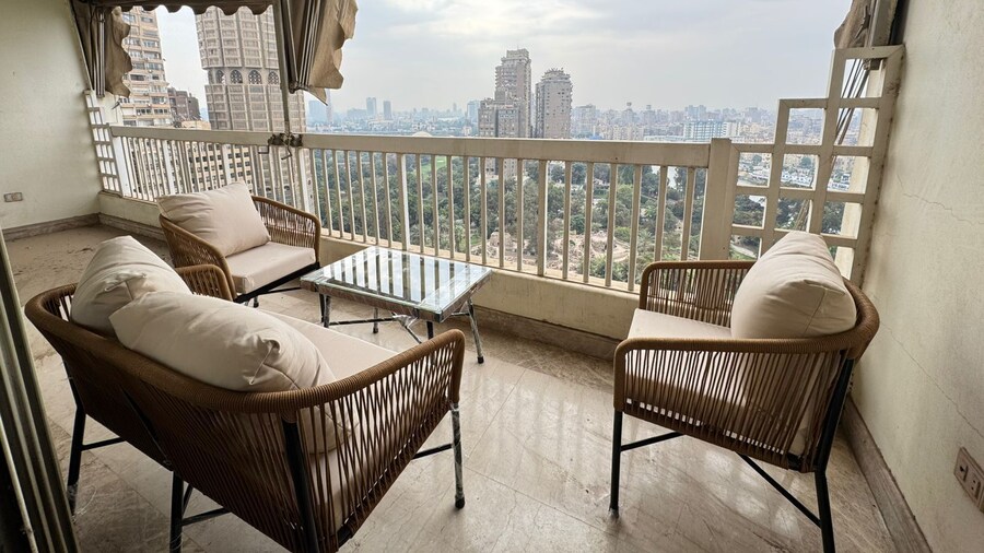 4 Bedrooms Apt. Zamalek-Mynt Hospitality