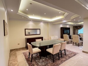 Dining - 4 Bedrooms Apt. Zamalek-Mynt Hospitality (New Cairo)