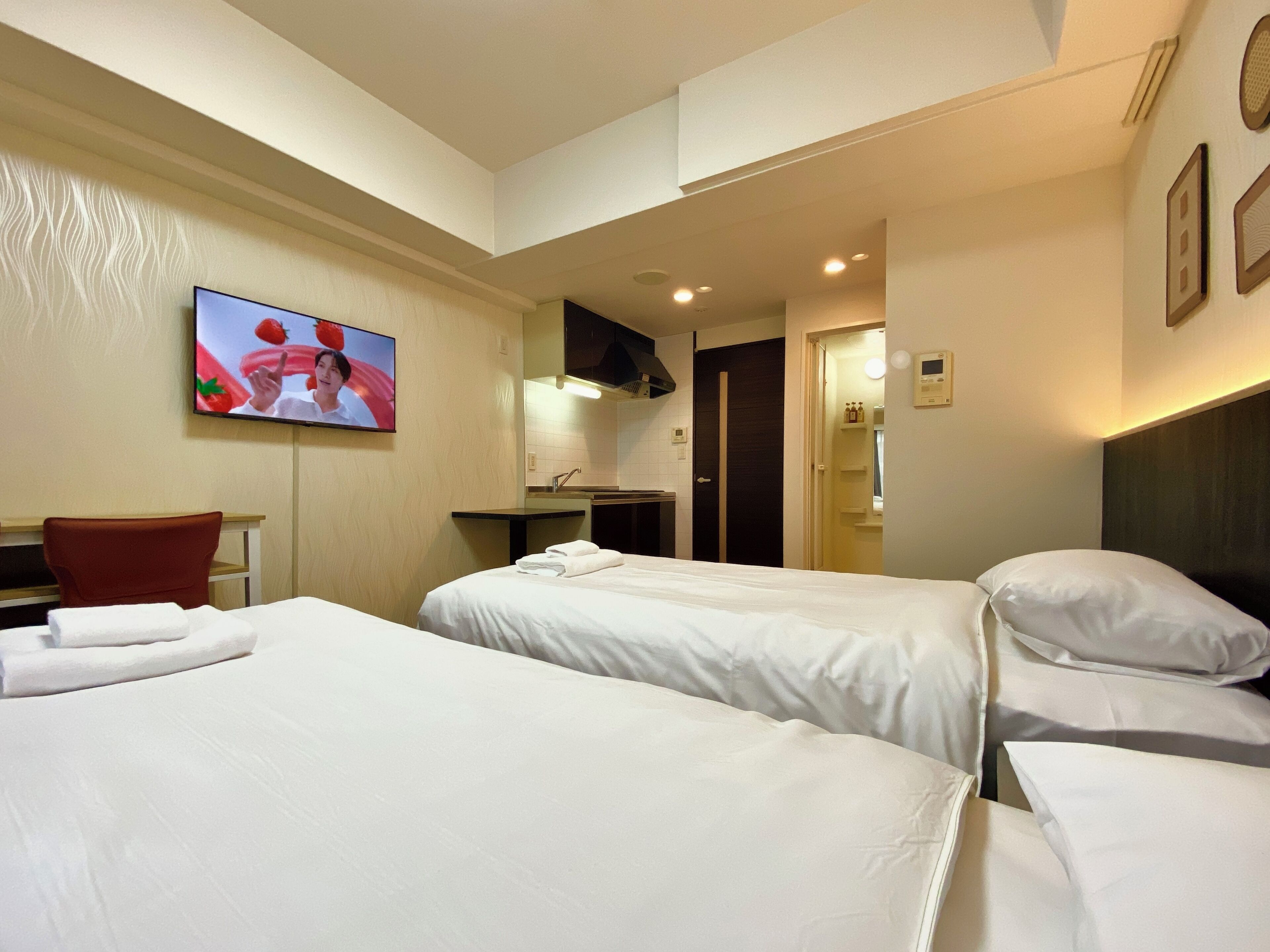 컴포트 트윈룸, 발코니, 시내 전망