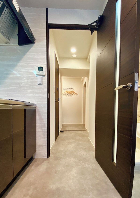 Comfort Double Room, Balcony, City View | Interior