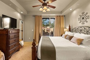 2 bedrooms, desk, iron/ironing board, free WiFi - Relaxing Sedona Hiking HQ, View, West Sedona! Star (Sedona)