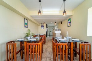 Dining - Treebo Viswa Vikas Residency (Coimbatore)
