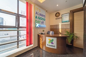 Reception - Treebo Viswa Vikas Residency (Coimbatore)